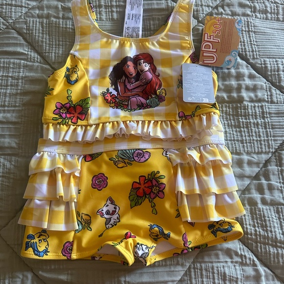Disney Other - Disney Yellow Checkered Princess Top